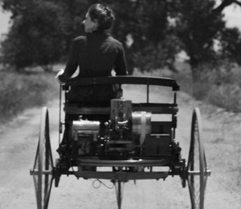 La storia dell'auto, al femminile