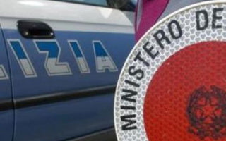 Guida distratta e velocità: le principali cause di incidente