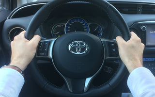 Mani sul volante, attenzione!